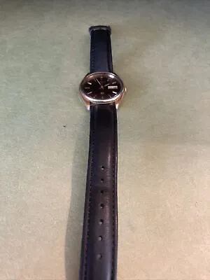 Vintage Men's Seiko -Day/Date Gold Tone -Leather Band Watch • $20