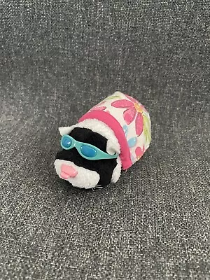 £7 • Buy Zhu Zhu Pet Winkle With Tropical Clothing Accessories
