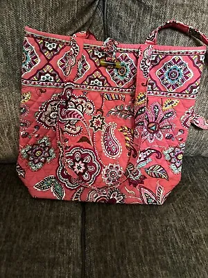 Vera Bradley Medium Tote Bag In Call Me Coral. • $30