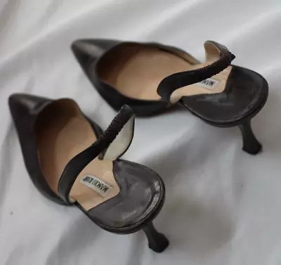 MANOLO BLAHNIK Carolina 70 Brown Leather Mid Heel Slingback - Size 38.5 • $130