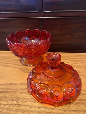 L.E. Smith Amberina Red Orange Moon & Stars Candy Dish W/ Lid Vintage Compote • $24