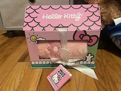 NEW Hello Kitty Plush Throw Blanket Pink Daisy House Sanrio Hot Topic Cute Cozy • $49.99