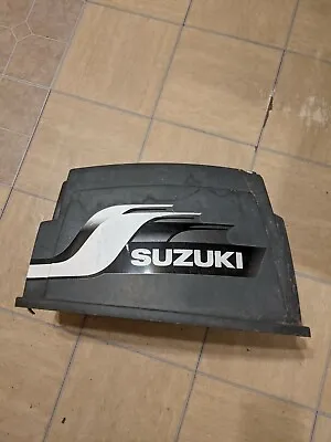 2000 Suzuki 25hp Engine Cover  • $100