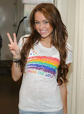 Miley Cyrus 2 Love Kids Junior Pink Rainbow Heart Size XL - Limited Edition! • $12.99