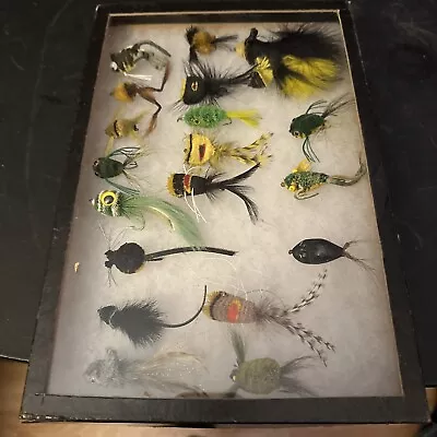 Vintage Assorted Lot Of 18 Fly Fishing Poppers & Lures Deer Hair Bugs Frogs Case • $20.50