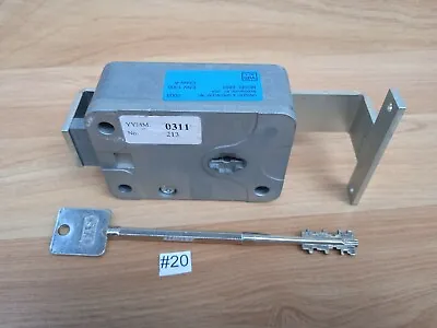 #20 Safe Lock Sargent & Greenleaf Model 6860 And 1 Keys  • $38