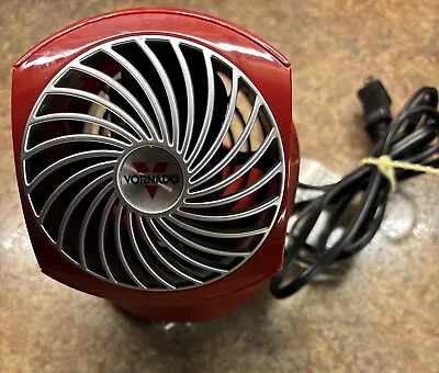 Vornado Personal Desktop Fan Air Circulator Red Works 2 Speed Model V6 Flippi B1 • $17.99