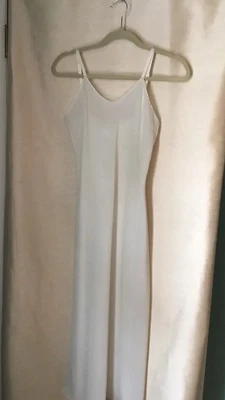$19.95 • Buy Vintage Wondermaid Sheer Full Length Slip Dress Ivory 34