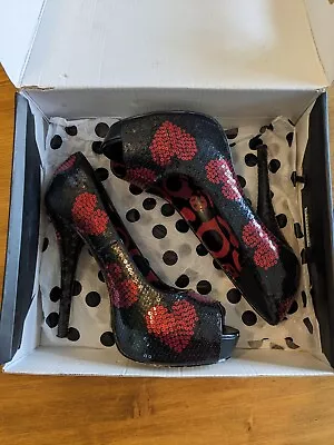 £27 • Buy Iron Fist Shining Heart Platform Heels Size 6