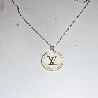 Vintage LOUIS VUITTON Pendant Chain Charm Fob Haute Couture Fashion House LV MM • $49.68