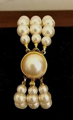 Vintage [Triple Strand] (Gold Tone & Faux Pearl) Bracelet W/Box Clasp • $14.89