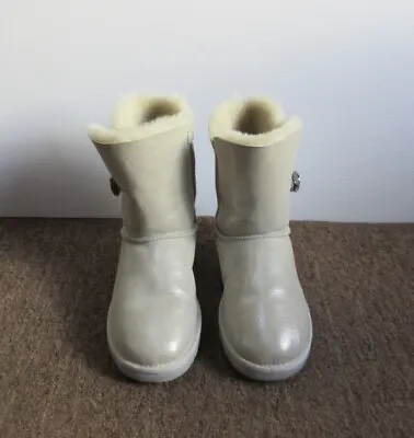 UGG 1002174 Bailey Button I Do Women's White Boots Size USA 8  • $79.99