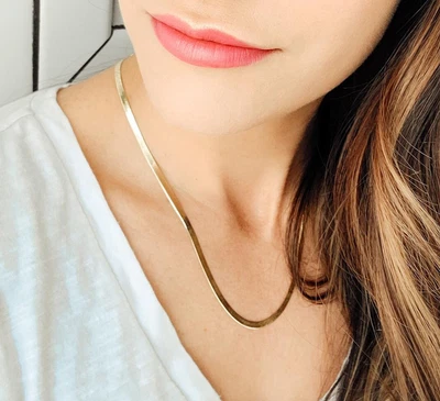 £9.99 • Buy 18ct Gold 4mm Wide Herringbone Snake Chain Necklace
