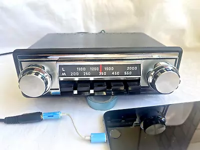 Vintage Upgraded Radiomobile 1085 Pushbutton Classic Car Radio + IPod/mp3 Lead • £47