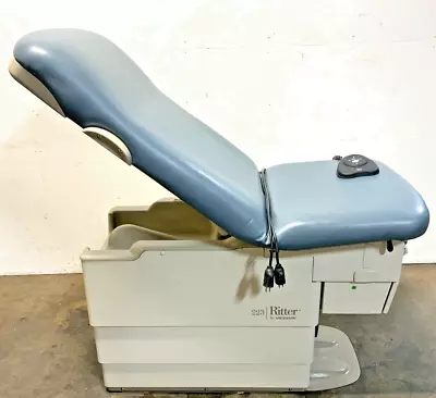 Midmark Ritter 223-016 Adjustable Exam Table Barrier Free FREE SHIPPING 2FLR • $2756.25