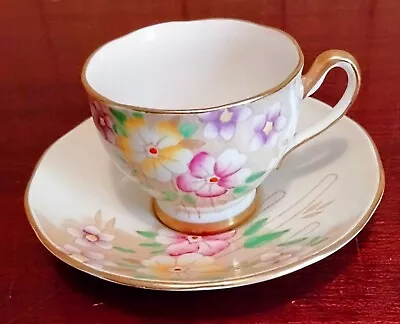 Wellington China Vintage Teacup & Saucer  Hand-Painted Numbered Gold Trim EX • $20.08