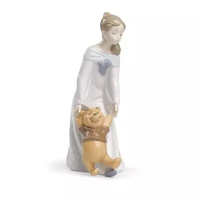 NAO Winnie The Pooh Collection Fun With Winnie The Pooh Figurine 2001593 • £138.92
