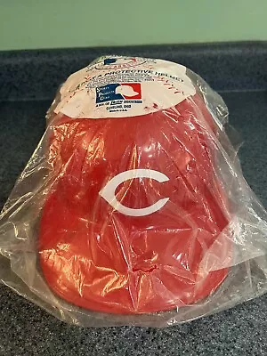 Vintage Cincinnati Reds Plastic Full Size Souvenir Batting Helmet MLB Laich NEW • $16