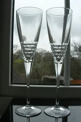 Edinburgh Crystal  - Two Tall Champagne Glasses - The Edge  CIRRUS  - Signed. • £40
