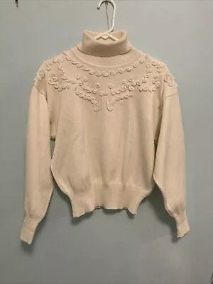 Vintage Meister Wool/Acrylic Women’s Cream Sweater Size M • $30
