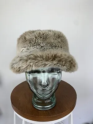 £29.99 • Buy Vintage Aquascutum Women’s Faux Fur Bucket Hat Designer