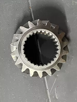 Muncie 4 Speed Transmission Reverse Idler Gear 18T 18 Tooth 1963-74 64 65 66 67  • $29.99