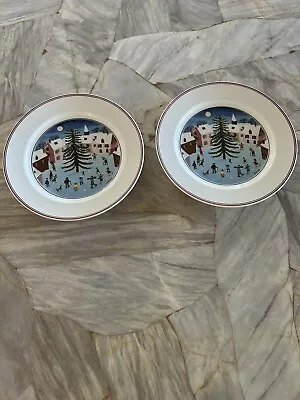 2 Villeroy & Boch Naif Christmas Salad Plates Excellent 8 1/4 • $28.99