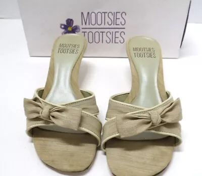 Mootsies Tootsies MoestoneK Sz 6M Kitten Heel Sandal Natural  • $18.99