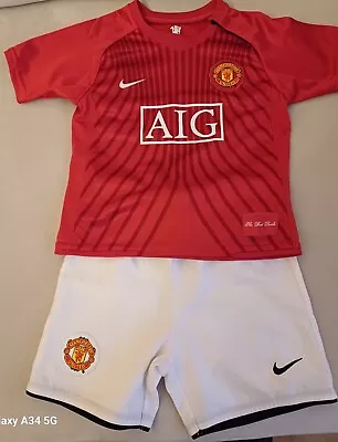Manchester United Baby Home Kit 2006/07 Size 12-18 Months • £10