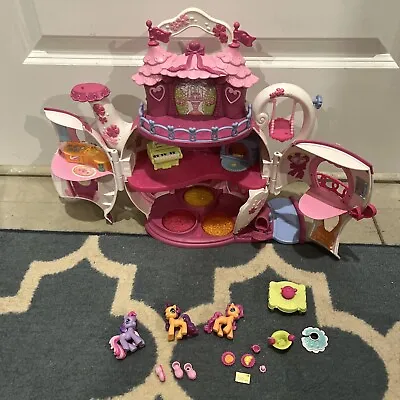 Hasbro My Little Pony Ponyville Teapot  Palace House Hasbro 2006 Music Lights • $50