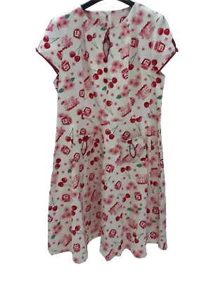 VOODOO VIXEN Vintage Inspired UK20/2XL New With Tags White/Red Floral Dress Zip • $12.42