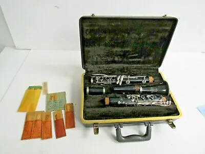 Bundy Resonite Clarinet The Selmer 577 With Hard Case • $99.99