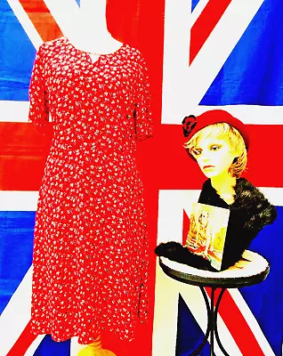 Vintage Retro 1940 Wartime Style Ditsy  Floral Print  Tea / Day Dress Size 14 • £7.99