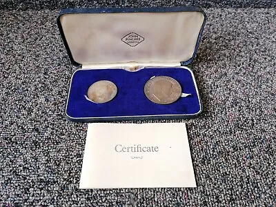 £50 • Buy John Pinches Commemorative Britannia Silver 2 Medal Set Prince Charles Investitu