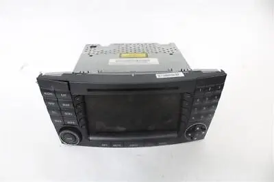 RADIO Mercedes-Benz CLS500 CLS55 E320 E350 E500 E55 2006 06 2118704889 1324354 • $139.99