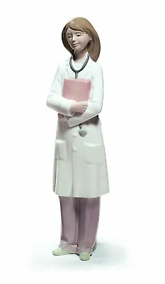 Nao By Lladro Doctor Female #1684 Brand Nib Lady Medical Occupation 10.75  Tall  • $134.98