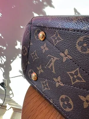 $3000 • Buy Louis Vuitton Montaigne Shoulder Bag MM Brown Canvas