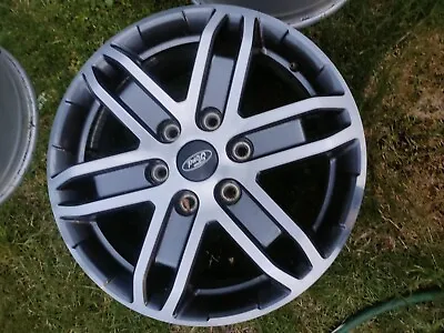 Ford Everest / Ranger 18 Inch Genuine Alloy Wheel X1 • $150