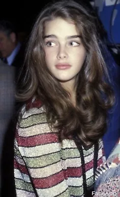 Beautiful Model & Actress “Brooke Shields” 15 Years Old 5X7 Color Photo NEW!💋 • $7.99