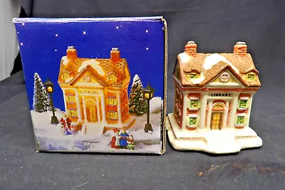 Vintage 1993 Christmas Village Home Town America Collection Library W/Box • $8.50