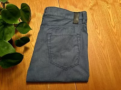 Mens Hugo Boss Maine Straight Leg Blue/black Lightweight Jeans 33 X 34 Euc • $54.99