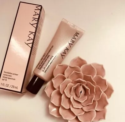 (Mary Kay) Foundation Primer Sunscreen Broad Spectrum SPF 15 • $22