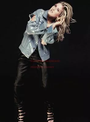Hollywood Art Photo Poster: ELLIE GOULDING Poster 3 (20x30) • $17.50