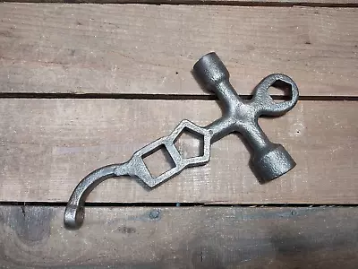 Vintage Cast Iron Fire Hydrant Water Works Utilities Wrench Spanner • $15.99