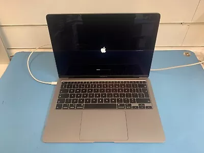 Apple MacBook Air A2179 2020 13  Core I5-1000NG4 1.1GHz 16GB / 256GB Grey • £400