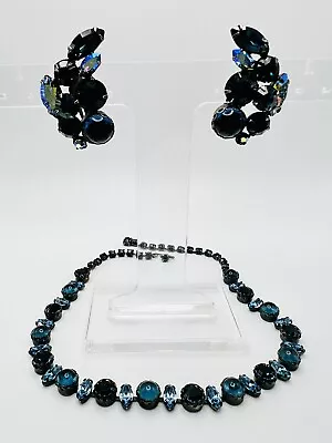 Vintage Unsigned REGENCY Dark Blue Navette And Cabochon Choker And Earring Set • $175