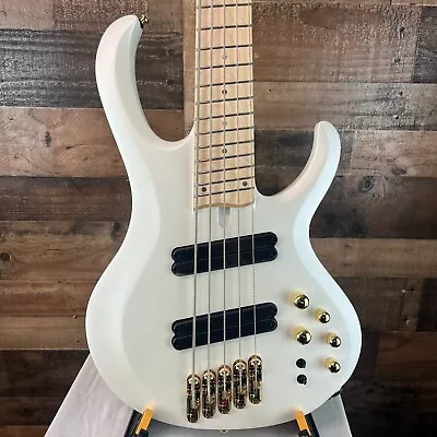 Ibanez BTB605MLM Bass Workshop Pearl White Matte Free Ship 912 • $1149.99