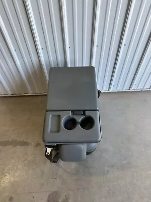 11-1516 Ford F-250 F-350 F-450 SuperDuty Gray Vinyl Jump Seat Center Console • $500