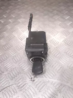 2005 Mercedes Vito W639 Ignition Switch With Key Fob 6395450108 • $186.77