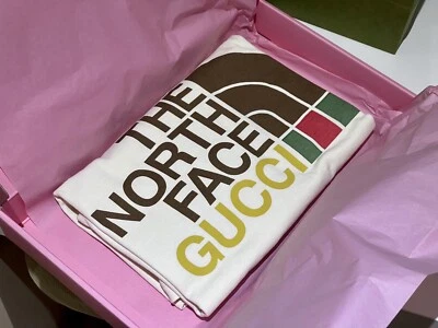$850 • Buy Gucci X The North Face T-shirt Oversize Logo S Small White Cream Beige